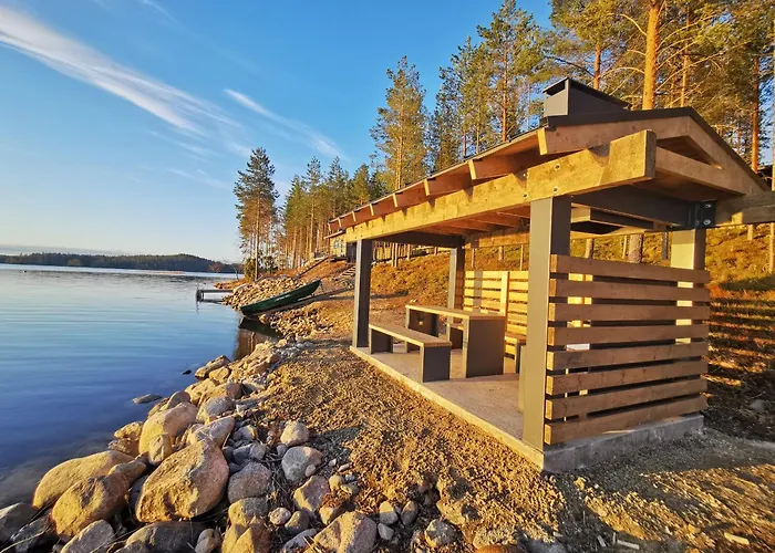 Ukkoteeri Lomamökit *