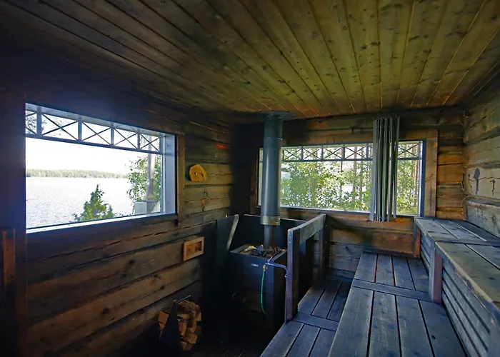 Lomamökit Ukkoteeri Savonranta